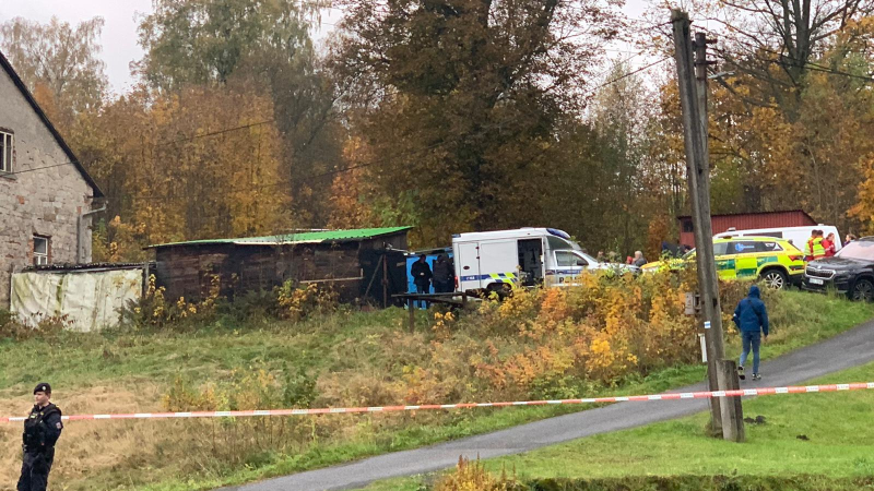 Střelba ve Smržovce: Byl to nekonfliktní soused, říkají místní o podezřelém seniorovi