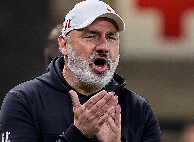 Další tři roky spolu. Trpišovský prodlouží se Slavií do roku 2029, oznámil jeho agent