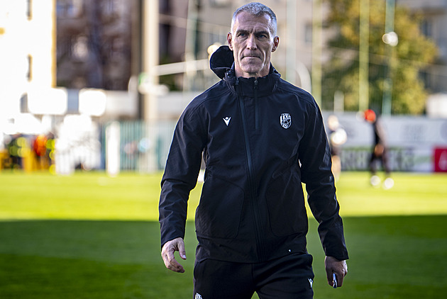 Složitý rozjezd v Plzni? Masakr, ví Hyský. V Římě zavzpomíná i na úspěch se Slavií