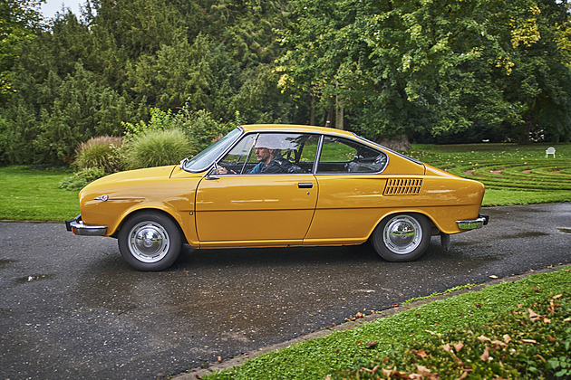 Dědo, kam valíš? Staříci od Škodovky vyrazili na velkou párty ke 130 letům