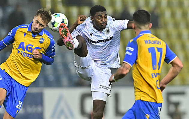ONLINE: Teplice - Plzeň 1:1, srovnal Adu, v závěru vidí červenou hostující Červ