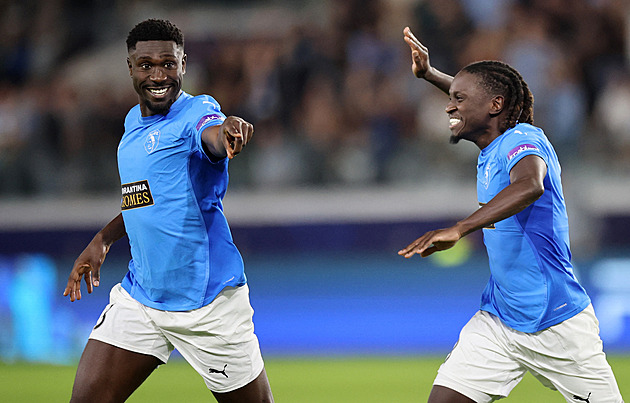 ONLINE: Barcelona v Bruggách hned srovnala, v akci také City a Leverkusen