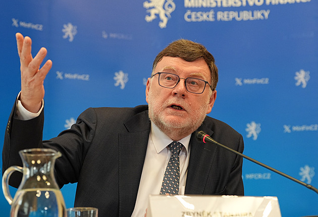 Nebudou Dukovany, nebude rozpočet. Stanjura chce garanci pro jádro i obranu