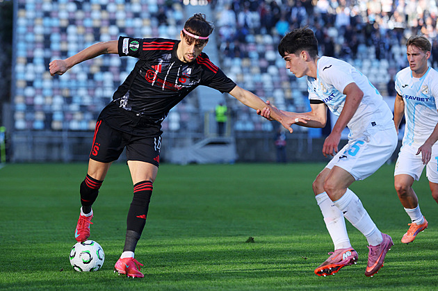 ONLINE: Sparta - Čenstochová 0:0, po chybě Vydry zasahuje brankář Vindahl