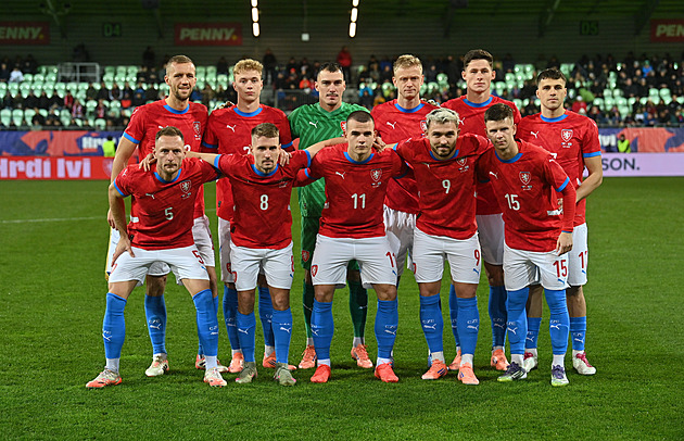 České fotbalisty čeká Gibraltar. Poraďte trenéru Köstlovi, koho má nasadit