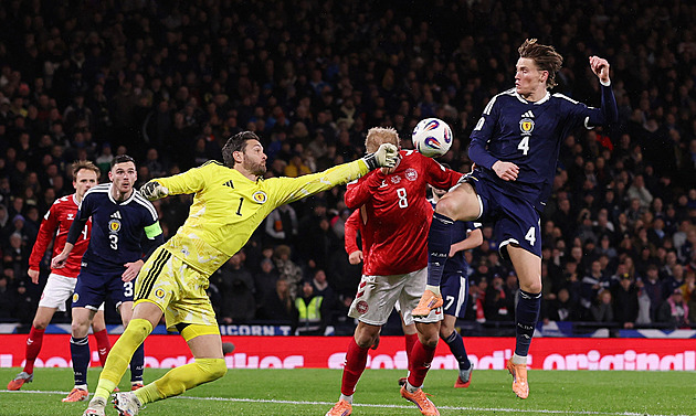 Rumuni ukázali, jak na San Marino. Dánsko prohospodařilo postup proti Skotsku