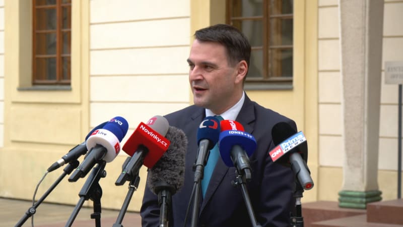 Macinka na Hradu jednal s Pavlem. Došla řeč i na Turka, padly na něj dotazy