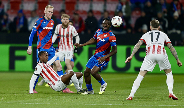 ONLINE: Plzeň - Freiburg 1:0, zasahoval Wiegele, pak jásá domácí Durosinmi