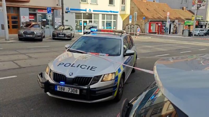 Policejní manévry v Brně: Útočník napadl a pobodal ženu. Zraněním na místě podlehla