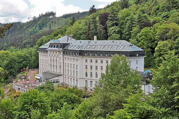 Připraveni stávkovat. Odboráři jáchymovských lázní se bijí za vyšší výplaty