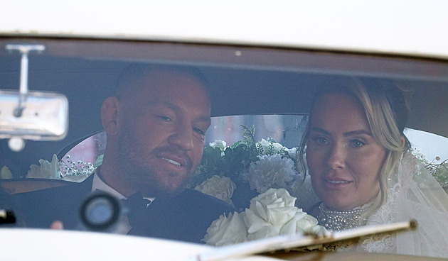 McGregor se oženil ve Vatikánu. Hvězda MMA měla malou svatbu v utajení