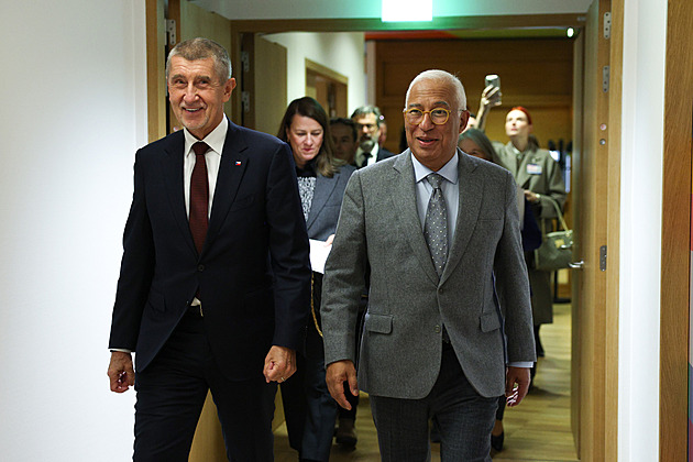 Babiš míří na summit. Nelegální migrace se nezměnila, konstatoval před odletem