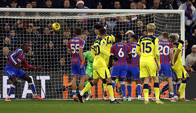 ONLINE: Tottenham vede na půdě Crystal Palace, Sunderland remizoval s Leedsem