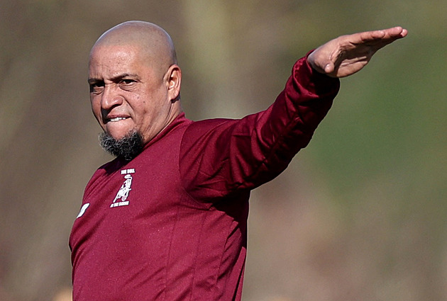 Těžký konec roku pro Roberta Carlose, má za sebou akutní operaci srdce