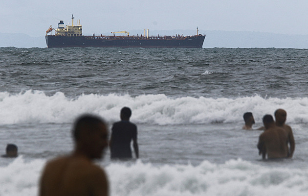 Venezuelský ropný průmysl Američané nezasáhli, suroviny je dostatek