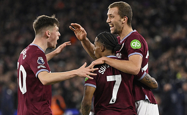 ONLINE: West Ham - Nottingham 2:0, k první brance přispěl i Souček