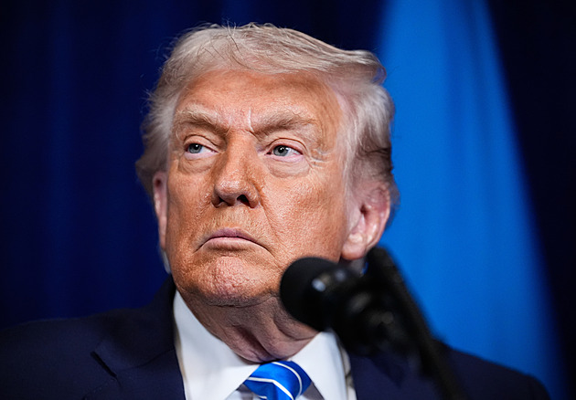 O ropě ve Venezuele rozhodneme my, dostali jsem 30 milionů barelů, řekl Trump