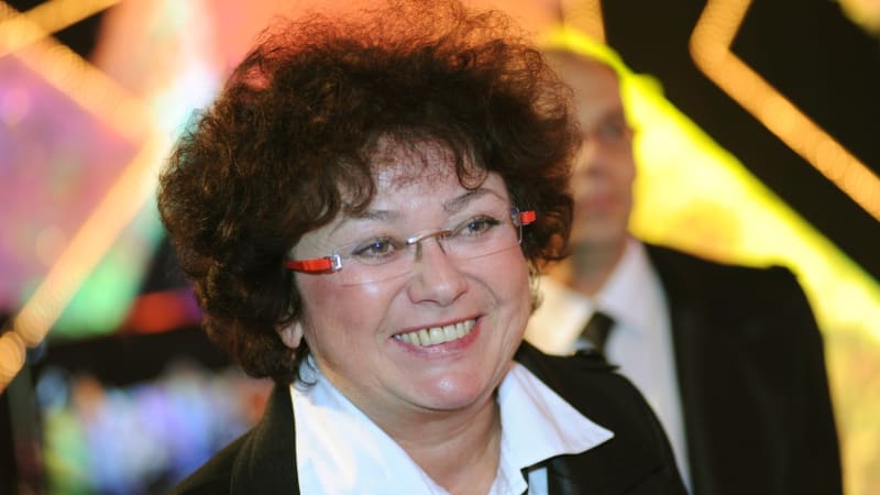 Herečka Boušková se po zdravotních potížích objevila na veřejnosti. Kdy se vrátí do divadla?