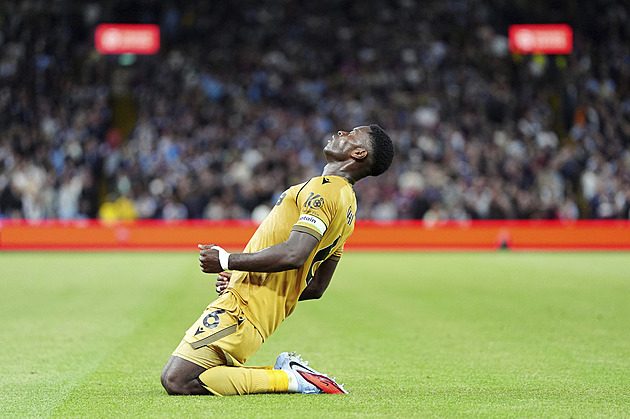 Posila pro zdecimovanou obranu. Do Manchesteru City přestupuje Guéhi