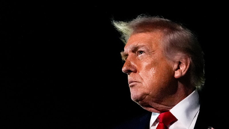 Evropa může proti Trumpovi použít „velkou bazuku“. Má ho odradit od zavedení cel