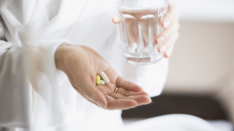 Vědci objevili nečekaného spojence rakoviny. Běžný vitamín nemoc kryje před imunitním systémem