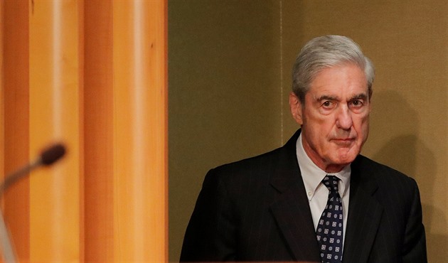 Zemřel Robert Mueller. Vyšetřoval možný ruský vliv v Trumpově kampani, ten se raduje