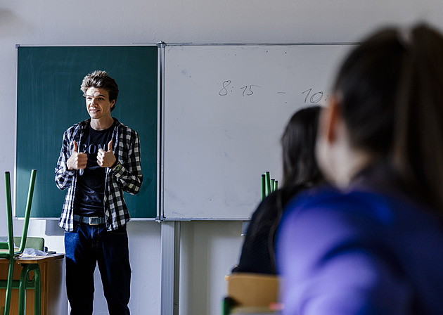 Láká jen „lehká“ angličtina. Z dalších cizích jazyků maturuje nejméně lidí v historii