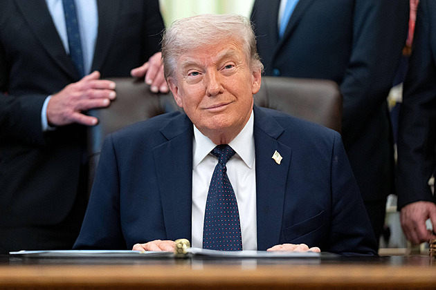 Írán podle Trumpa slíbil a souhlasil, že nebude mít jaderné zbraně