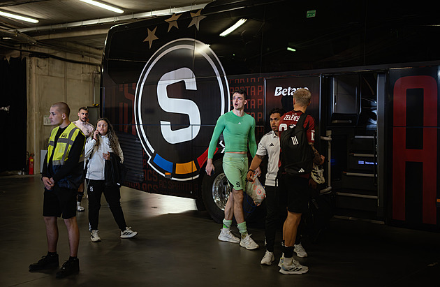 Vyhrožovali smrtí mně i rodině. Napadený Surovčík chce derby řešit právní cestou