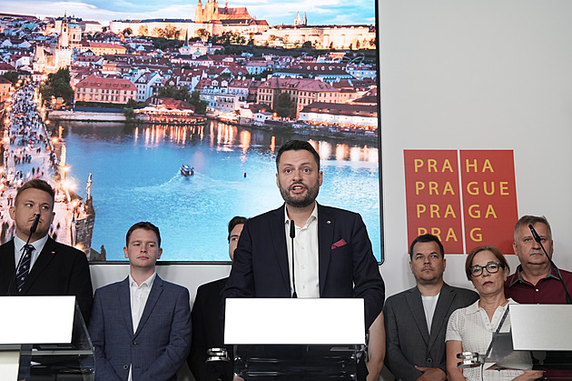 Udělal jsem chybu v registru, ale vše je legální, hájí „zatajené“ byty Prokop