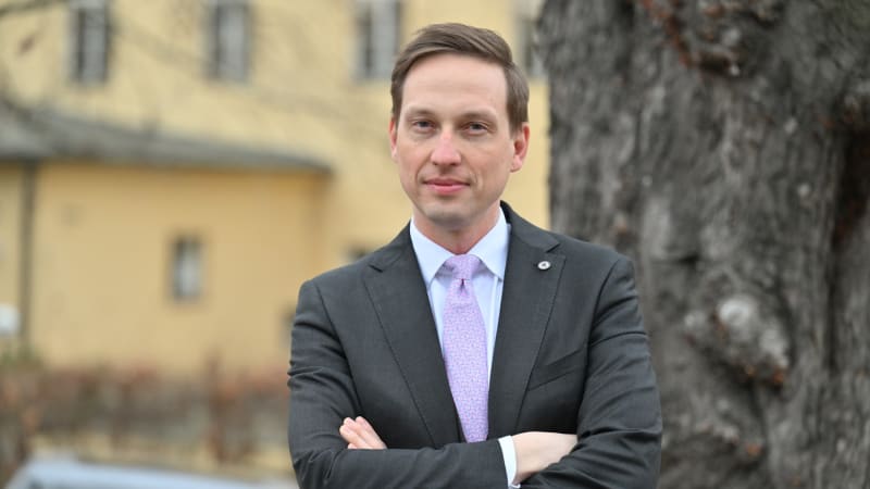 Manželství pro všechny předložím ještě letos, slíbil Dvořák ze STAN. V Senátu očekává ztráty