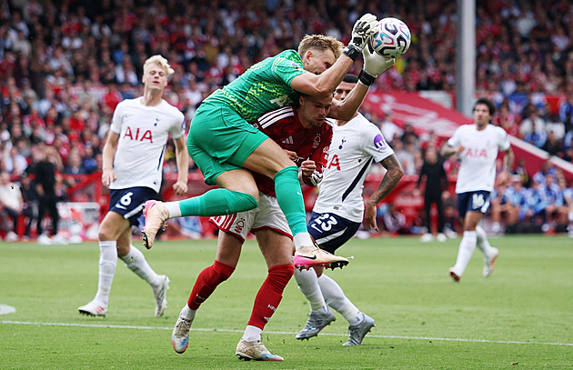 Kinský vychytal nulu a remízu, bod bere i Horníček. Nováček dal City zabrat