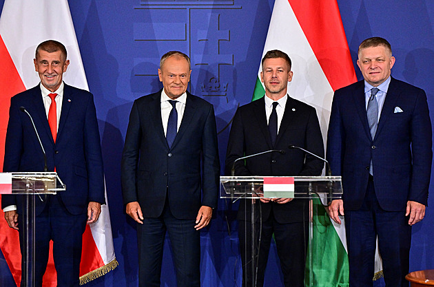 Babiš míří na Slovensko. S premiéry V4 chce řešit ceny paliv i unijní rozpočet