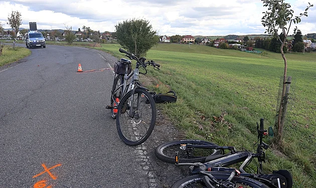 Ve Zlíně se srazili dva cyklisté, jeden z nich zemřel. Policie hledá svědky