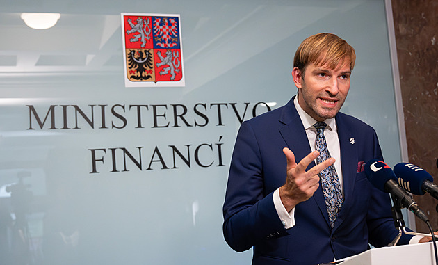 Chceme víc pro zdravotníky, žádají odbory. Vojtěch zvýšení o 12 miliard odmítá