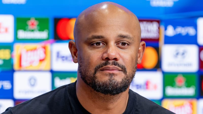 Strach o kouče Bayernu: Kompany zkolaboval při tréninku, sanitka ho odvezla do nemocnice