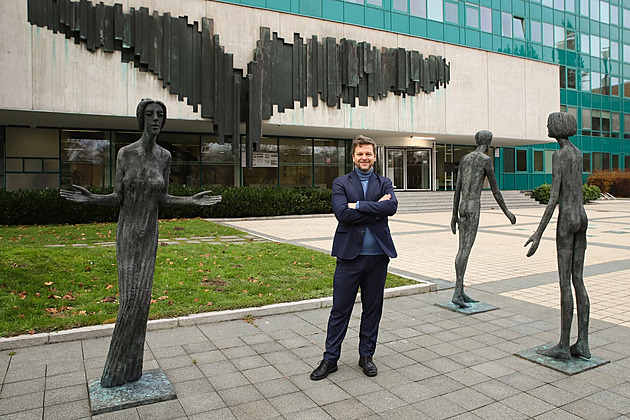 Zvolen v prvním kole. Rektorem Ostravské univerzity bude dál Petr Kopecký